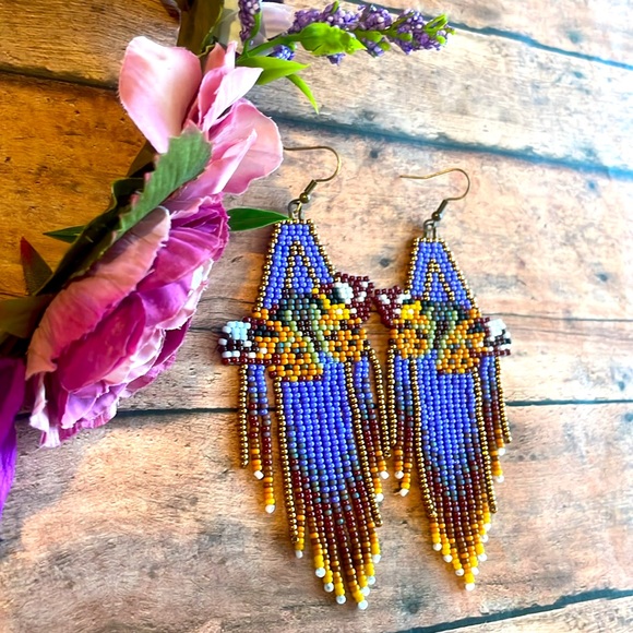 Butterfly Beaded Earring - Picture 3 of 5